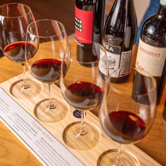 Wine Flight Regioes da Italia no Miya Wine Bar Pinheiros 2025 - Review